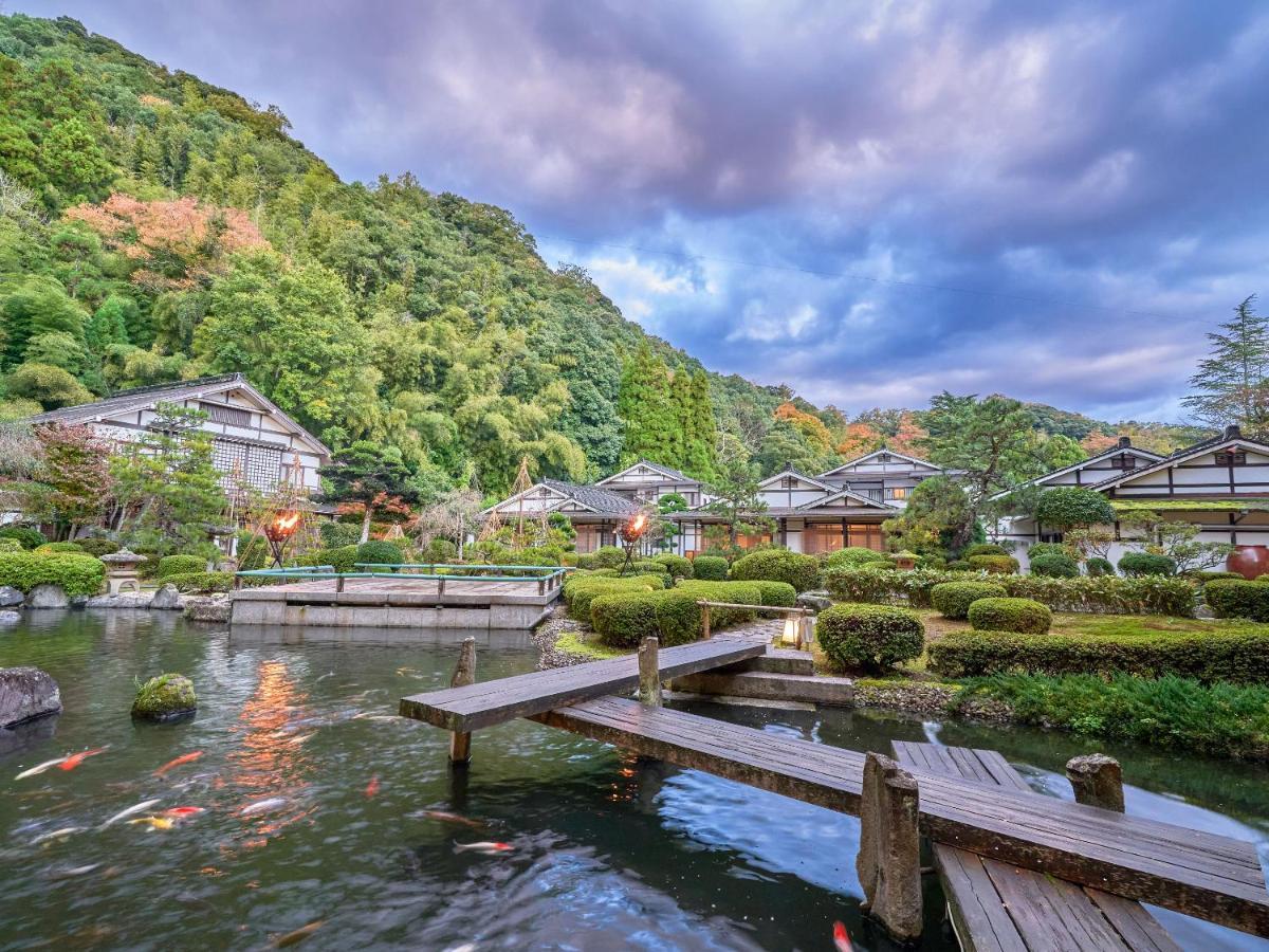 Ooedo Onsen Monogatari Premium Saiki Bekkan Misasa Exteriér fotografie