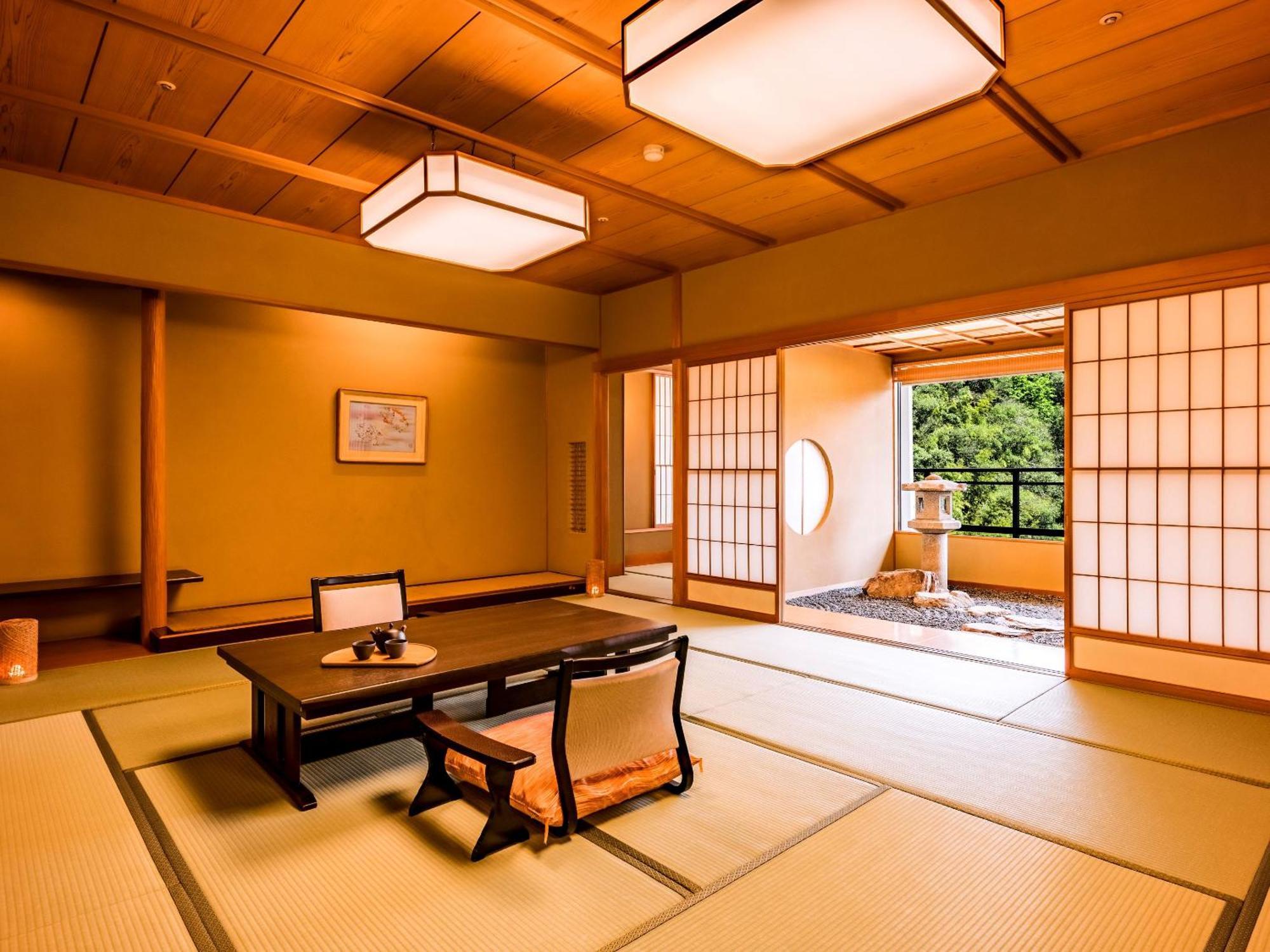 Ooedo Onsen Monogatari Premium Saiki Bekkan Misasa Exteriér fotografie