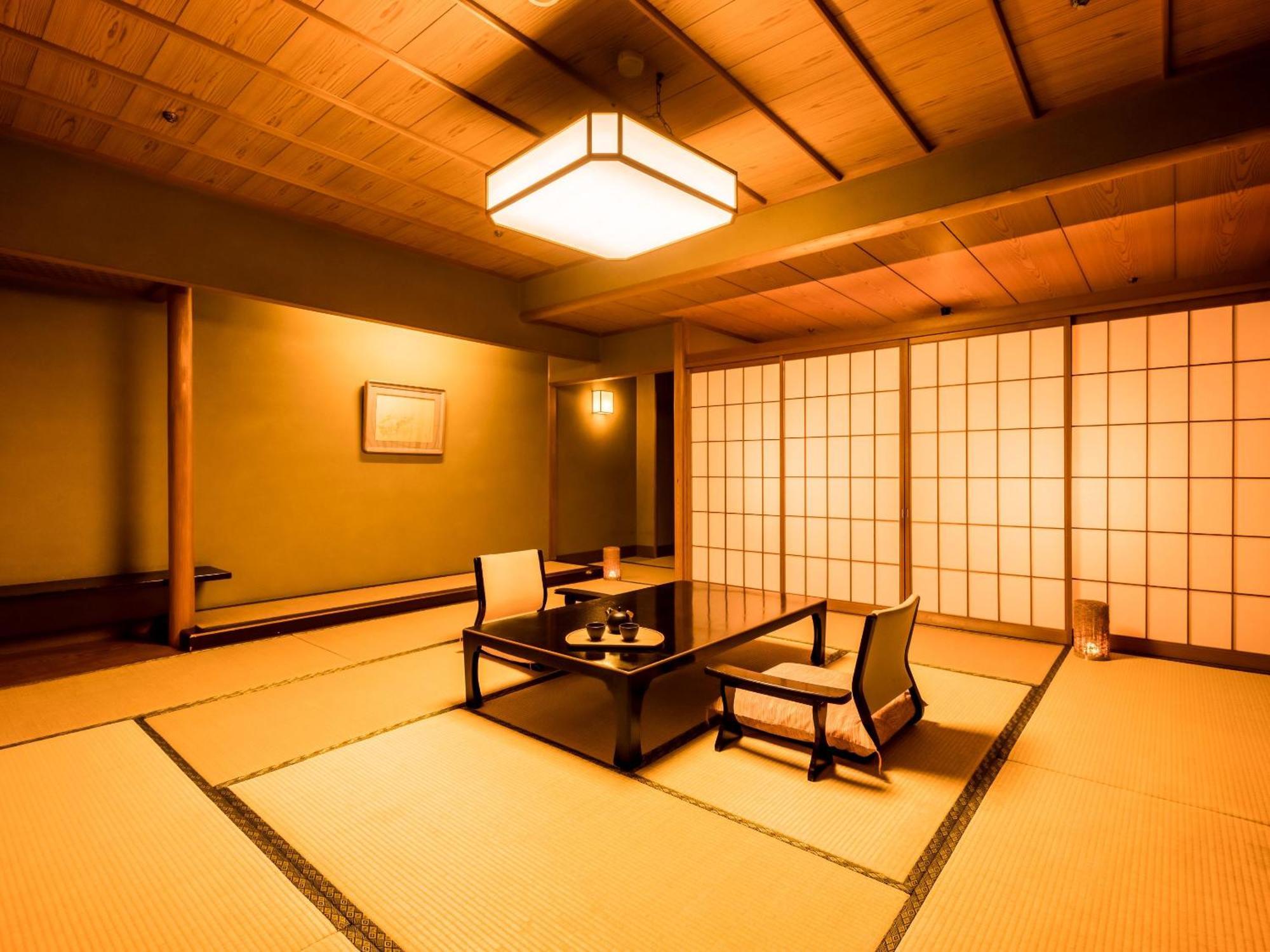 Ooedo Onsen Monogatari Premium Saiki Bekkan Misasa Exteriér fotografie