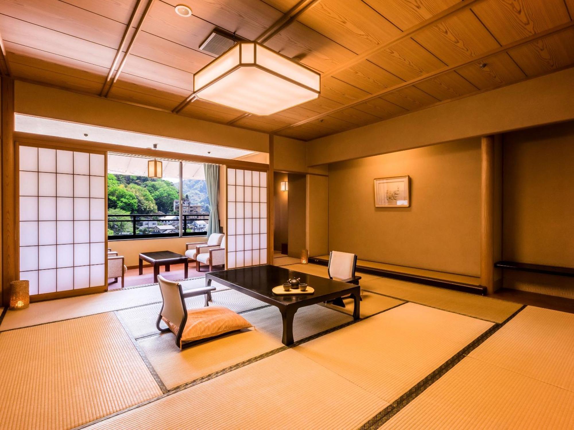 Ooedo Onsen Monogatari Premium Saiki Bekkan Misasa Exteriér fotografie