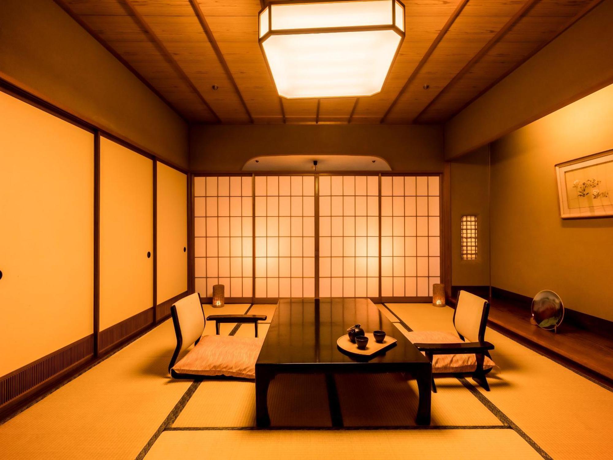 Ooedo Onsen Monogatari Premium Saiki Bekkan Misasa Pokoj fotografie