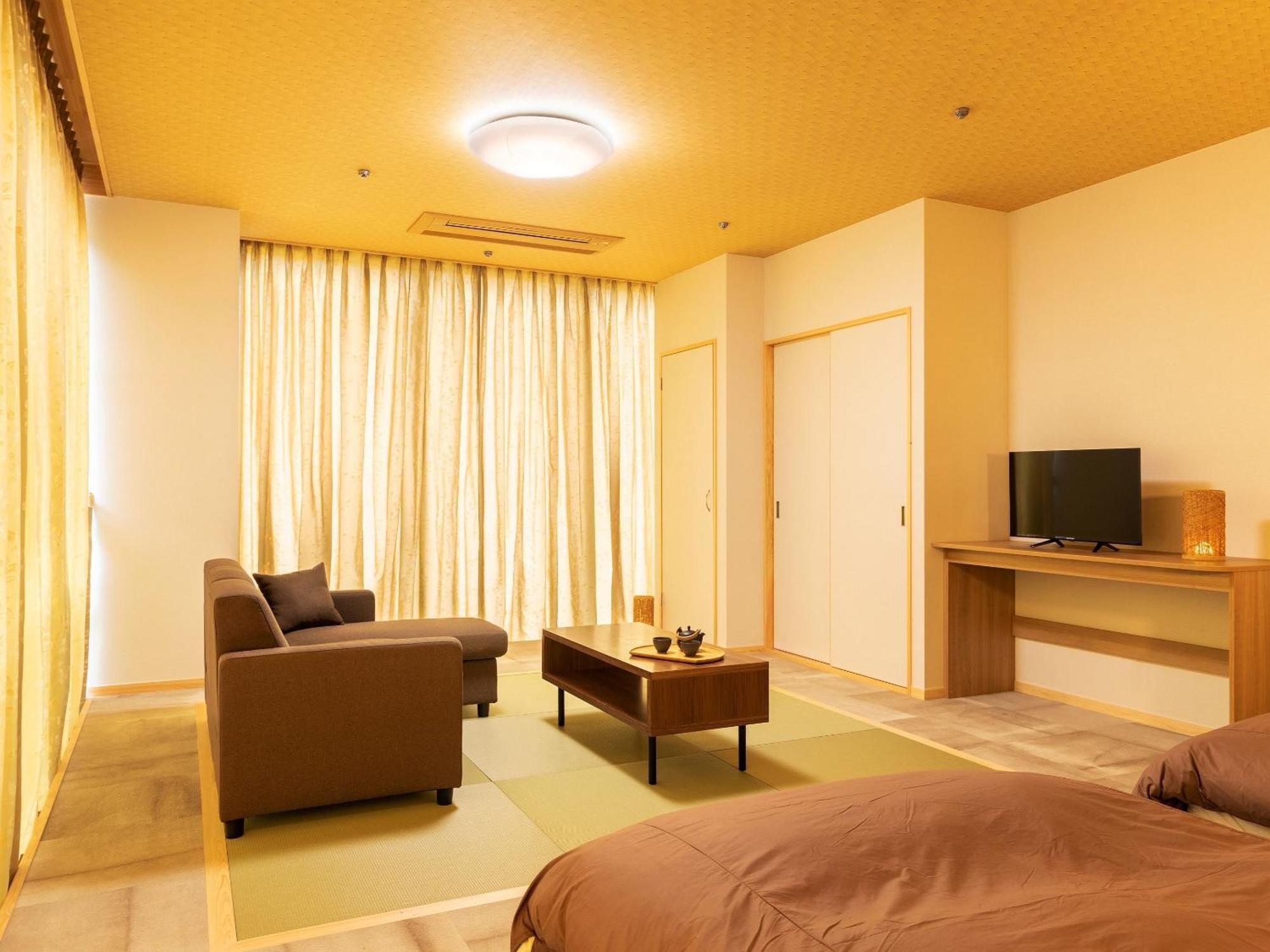 Ooedo Onsen Monogatari Premium Saiki Bekkan Misasa Pokoj fotografie